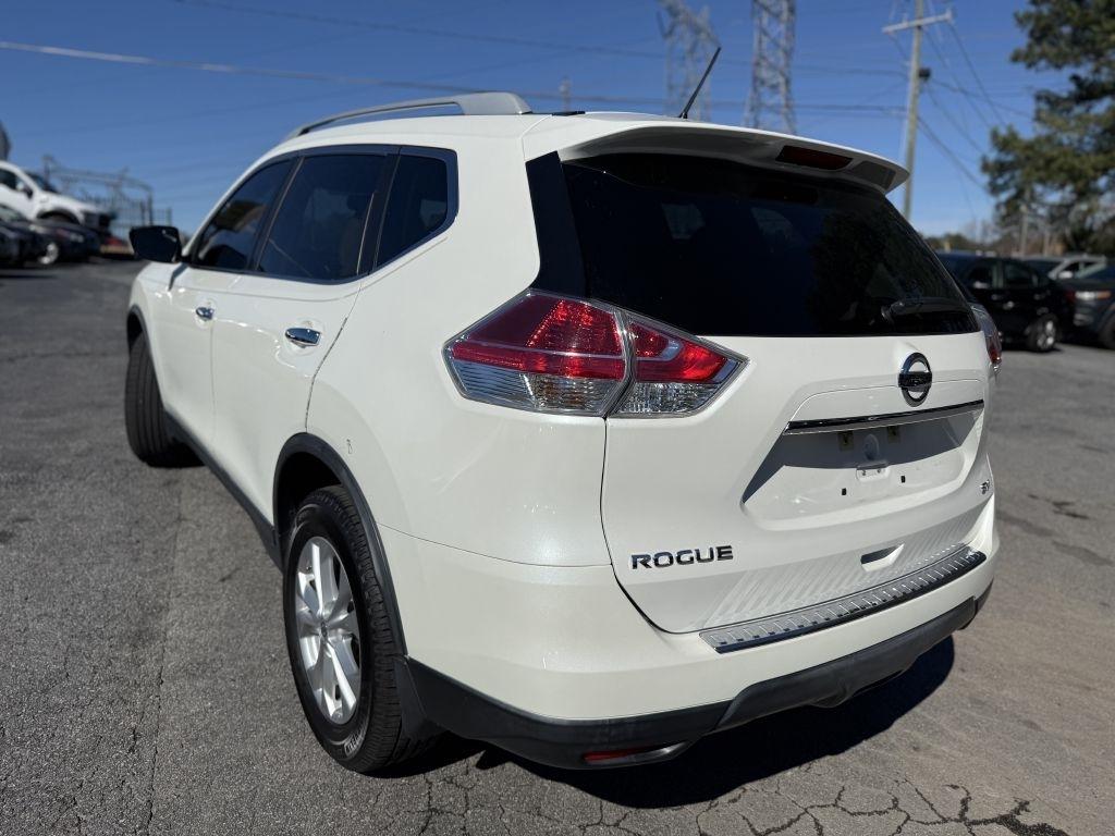 Nissan Rogue FWD 4dr SV 2016