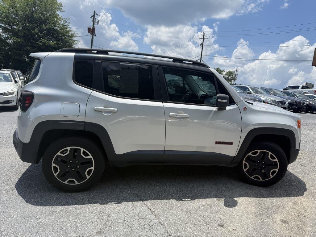 Jeep Renegade 4WD 4dr Trailhawk 2016
