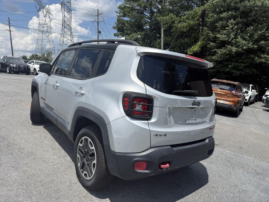 Jeep Renegade 4WD 4dr Trailhawk 2016