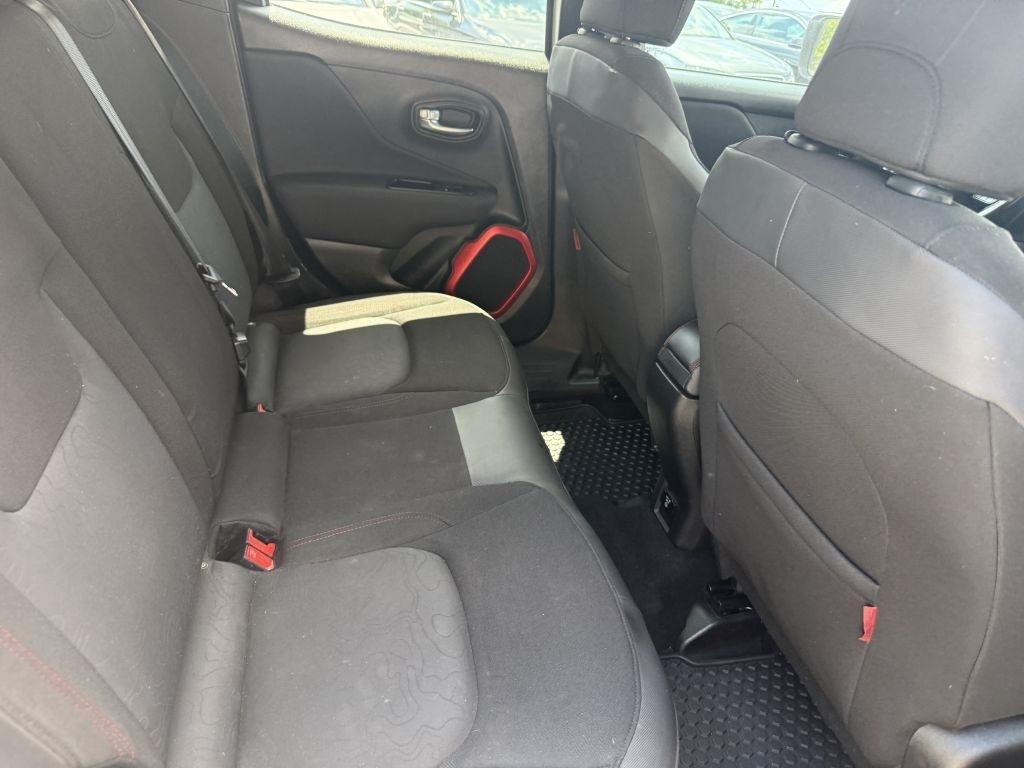 Jeep Renegade 4WD 4dr Trailhawk 2016