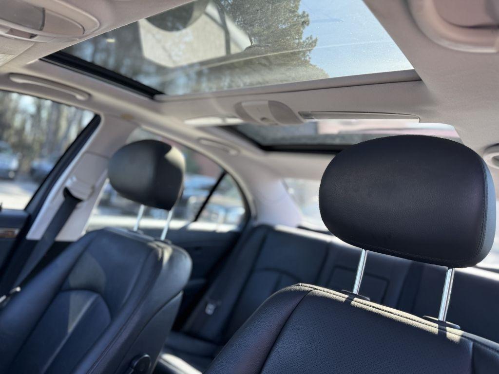 Mercedes-Benz E-Class 4dr Sdn Sport 3.5L 4MATIC 2009