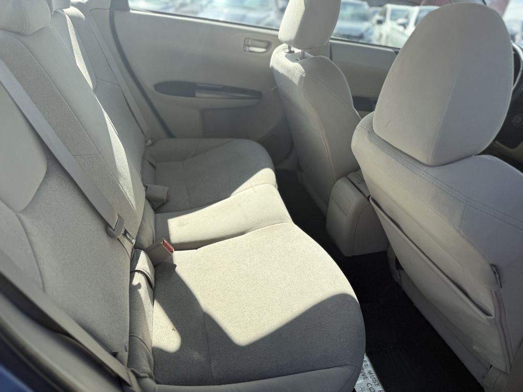 Subaru Impreza Sedan 4dr Auto 2.5i Premium w/Pwr Moonroof Value Pkg 2011