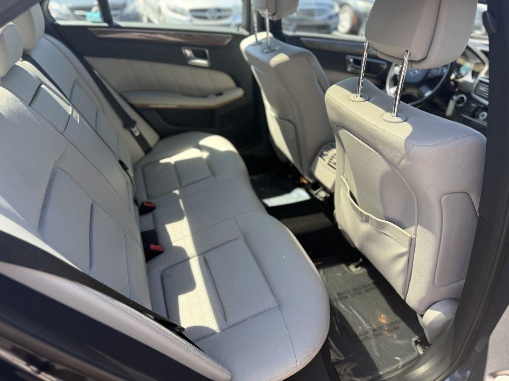 Mercedes-Benz E-Class 4dr Sdn E 350 Sport RWD 2011