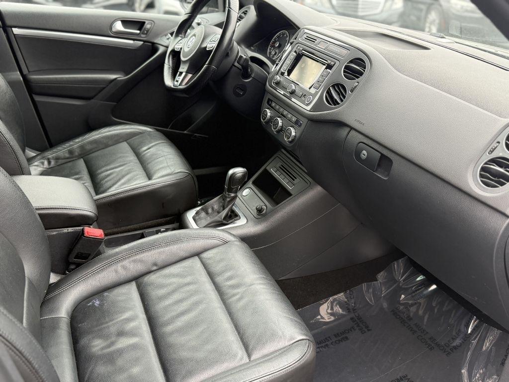 Volkswagen Tiguan 4MOTION 4dr Auto R-Line 2015