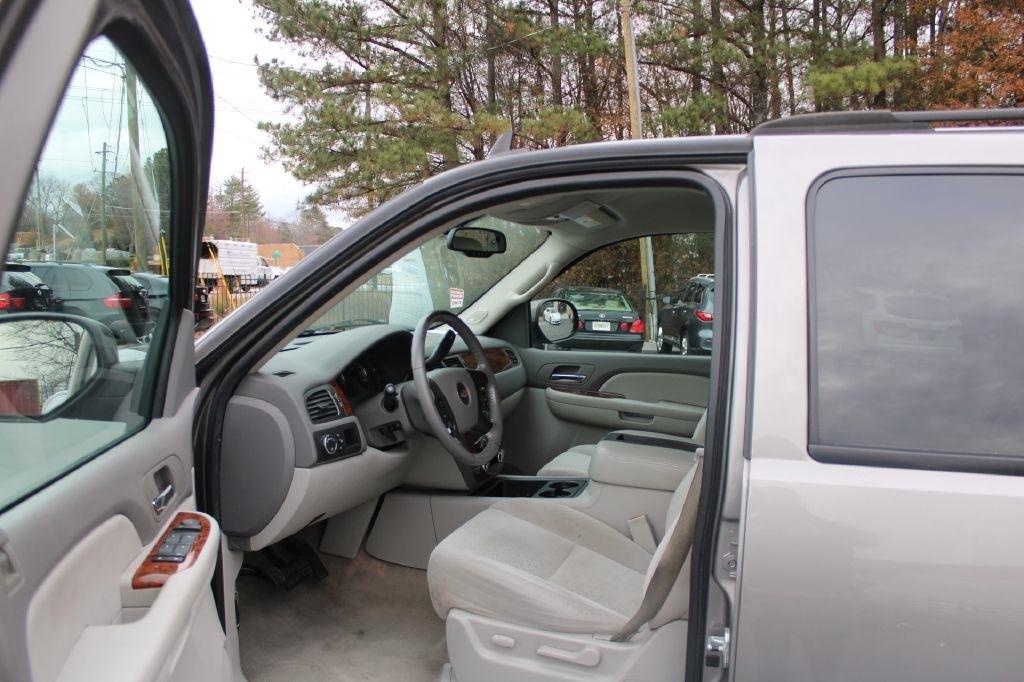 Chevrolet Tahoe 2WD 4dr 1500 LT 2007