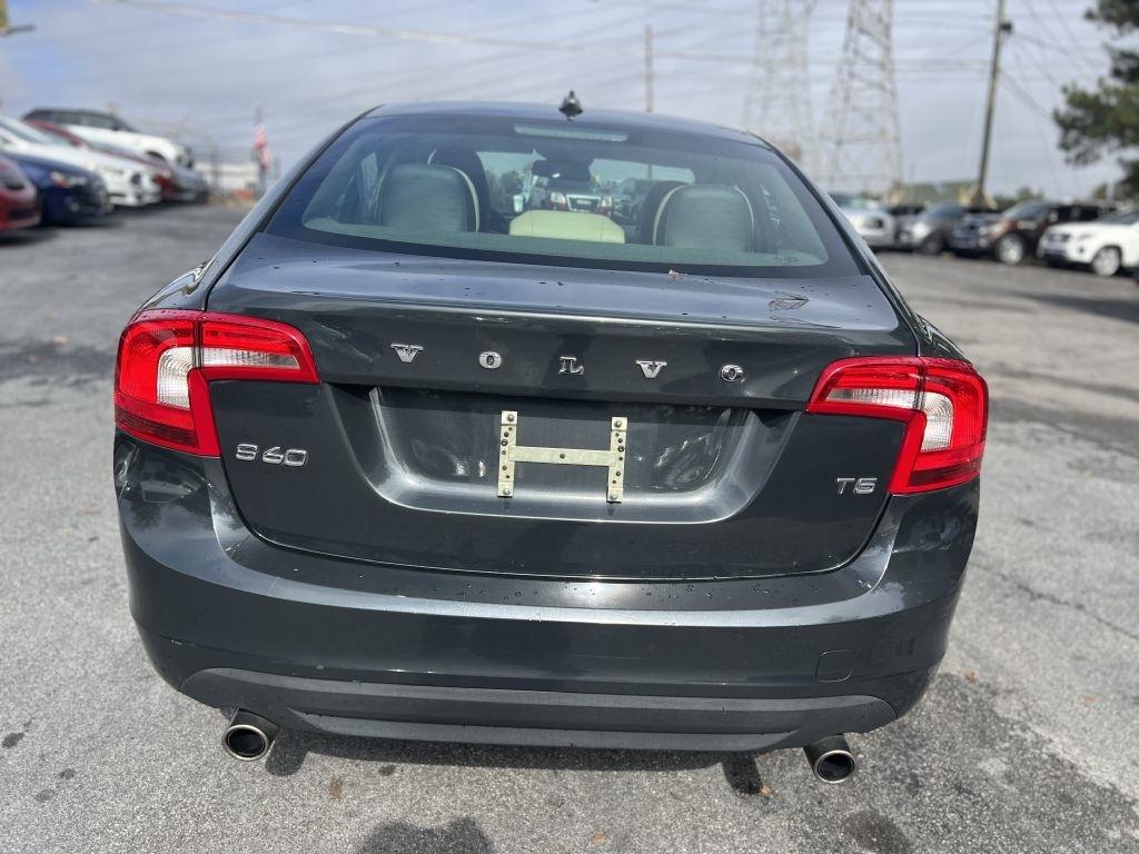 Volvo S60 4dr Sdn T5 FWD 2013