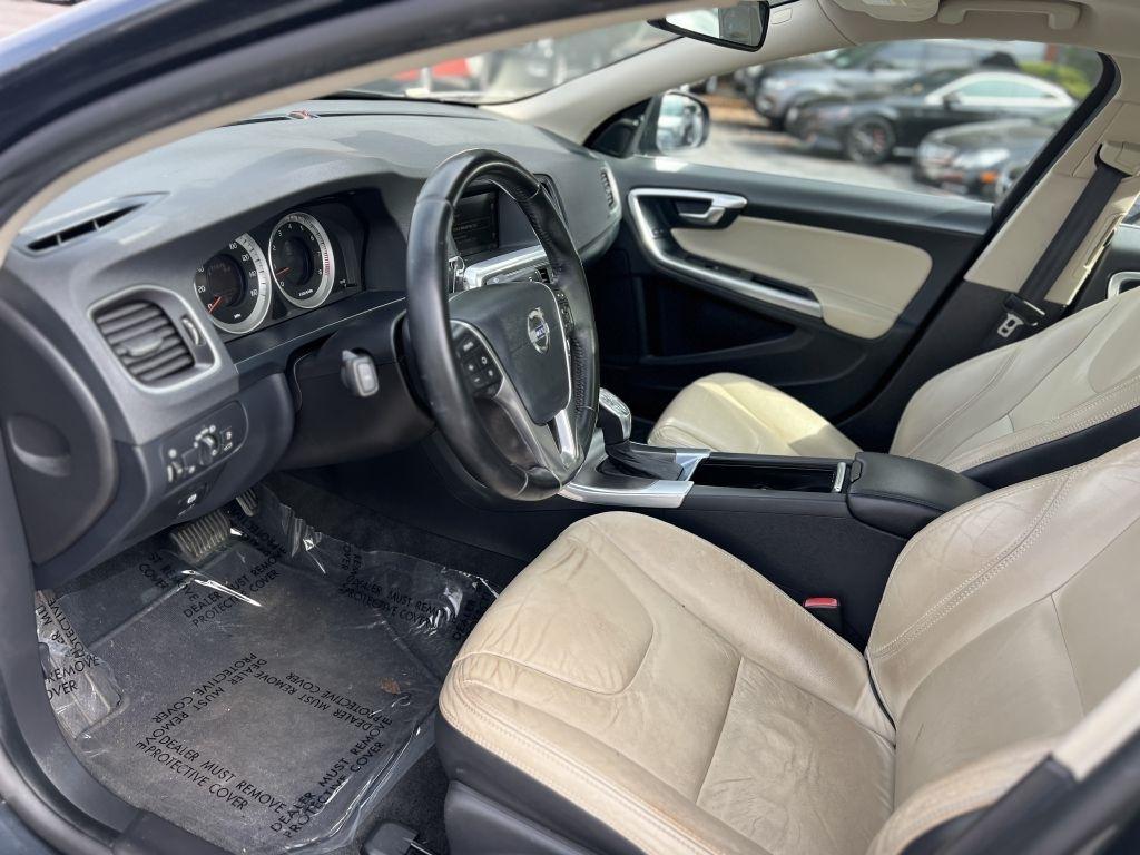 Volvo S60 4dr Sdn T5 FWD 2013