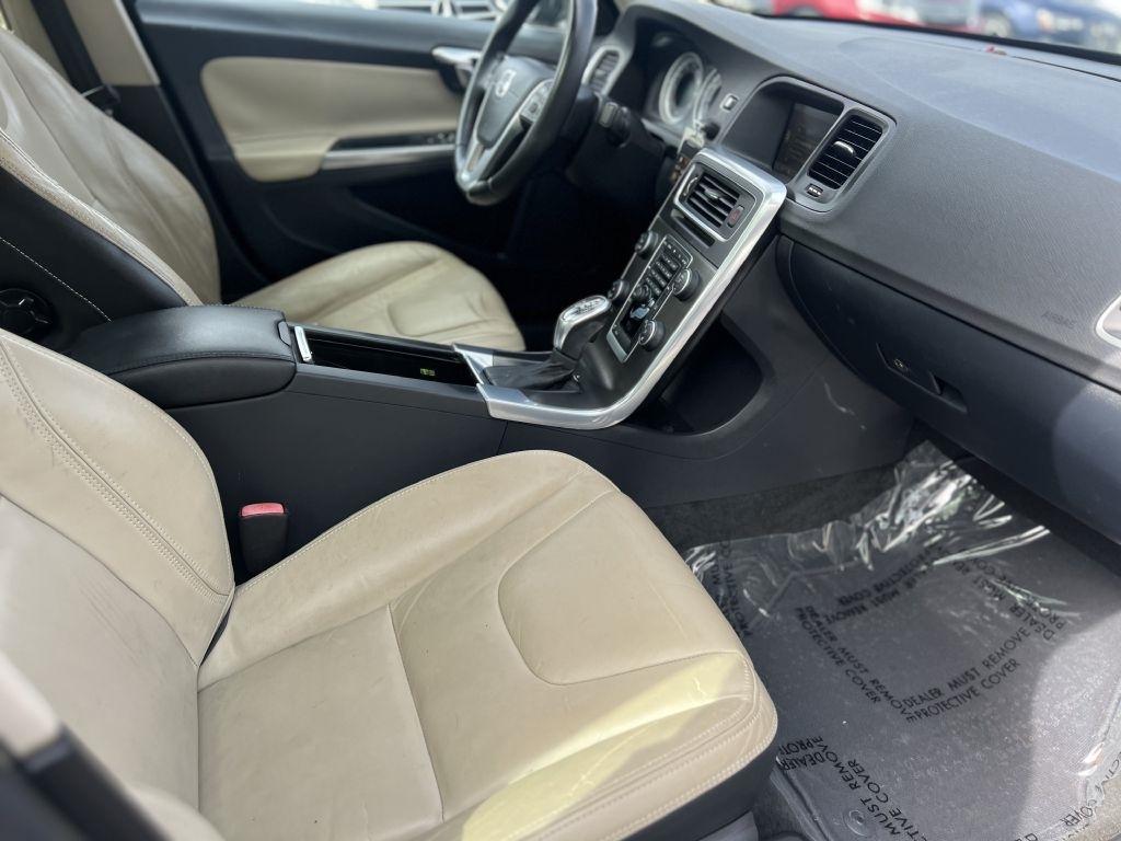 Volvo S60 4dr Sdn T5 FWD 2013