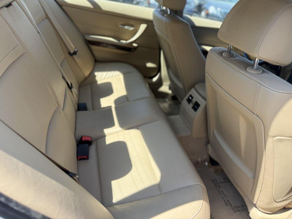 BMW 3 Series 4dr Sdn 335i RWD South Africa 2011