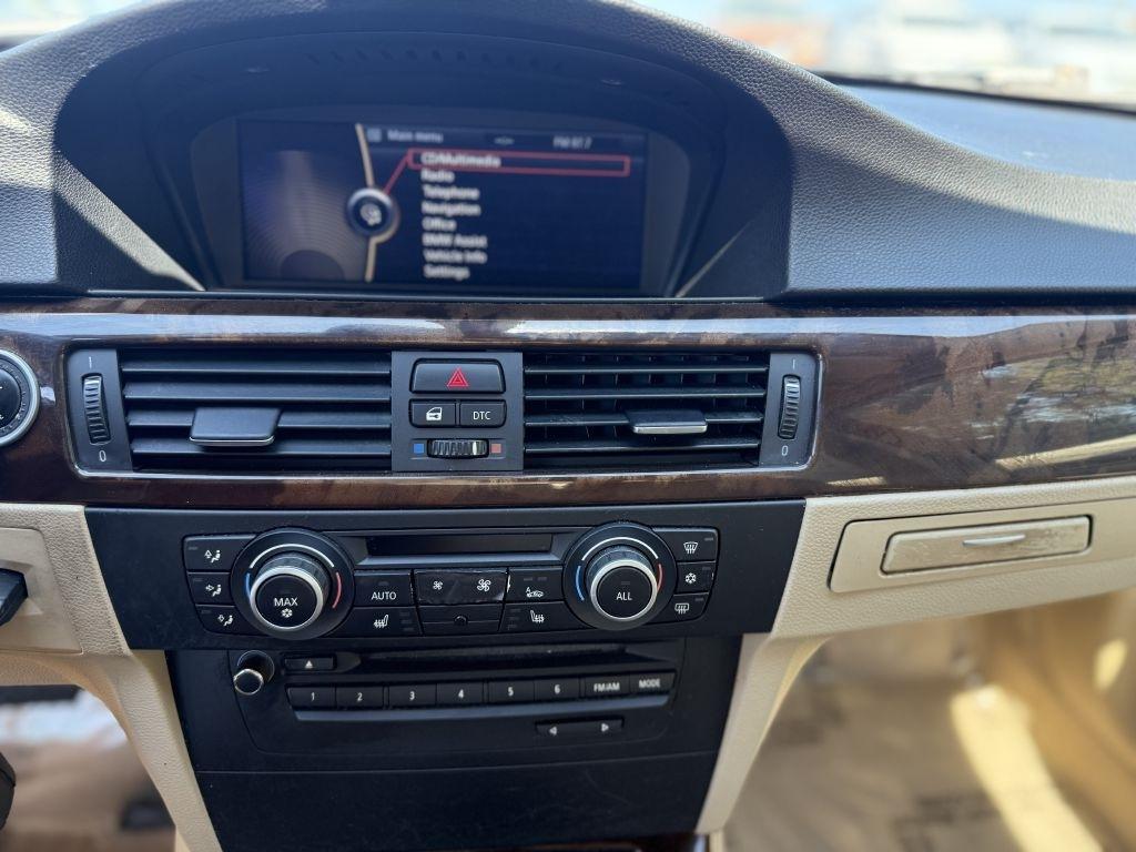 BMW 3 Series 4dr Sdn 335i RWD South Africa 2011