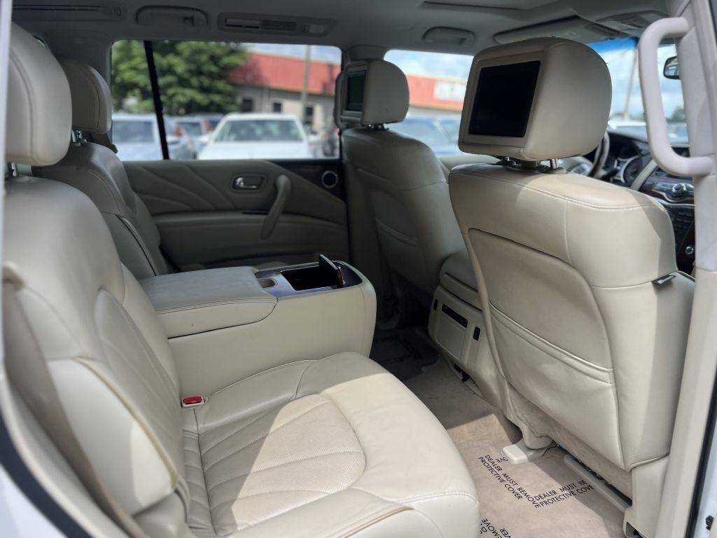Infiniti QX80 4WD 4dr 2015