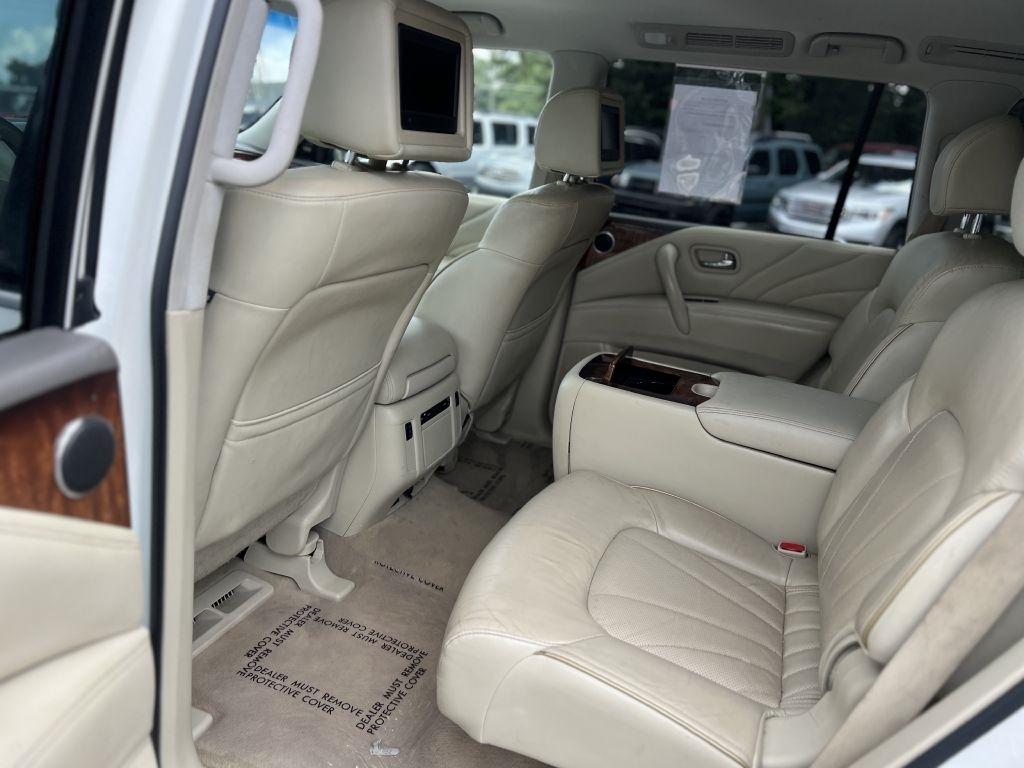Infiniti QX80 4WD 4dr 2015