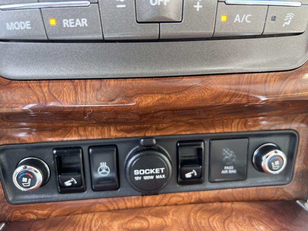 Infiniti QX80 4WD 4dr 2015