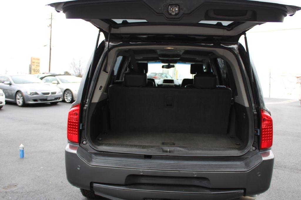 Infiniti QX56 4dr 4WD 2005