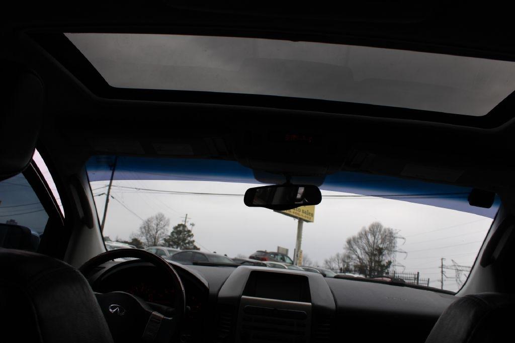 Infiniti QX56 4dr 4WD 2005