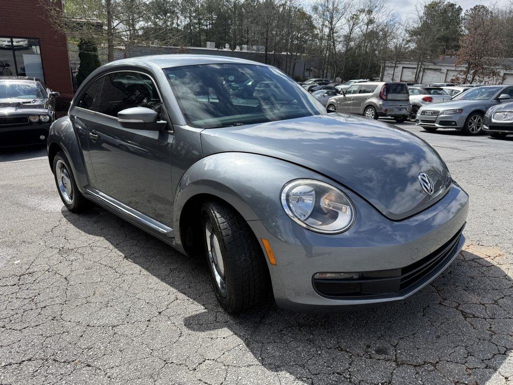 Volkswagen Beetle 2dr Cpe Auto 2.5L 2012