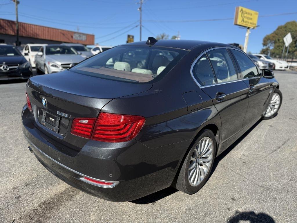 BMW 5 Series 4dr Sdn 528i RWD 2014