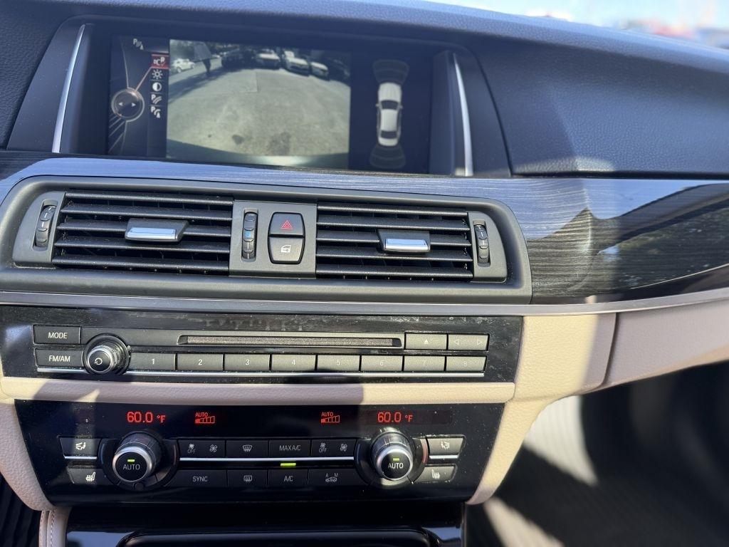 BMW 5 Series 4dr Sdn 528i RWD 2014