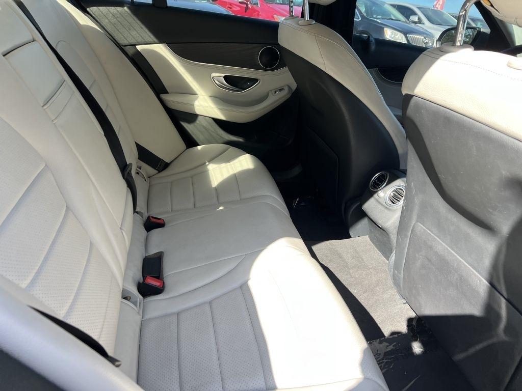 Mercedes-Benz C-Class 4dr Sdn C 300 RWD 2015