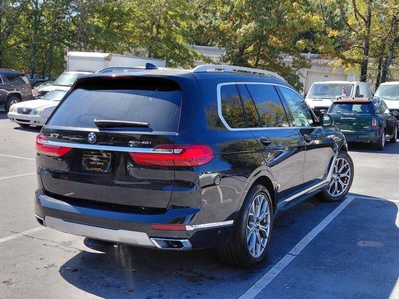 BMW X7 xDrive40i Sports Activity Vehicle 2021