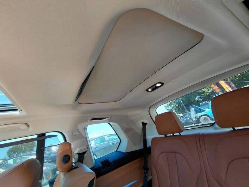 BMW X7 xDrive40i Sports Activity Vehicle 2021