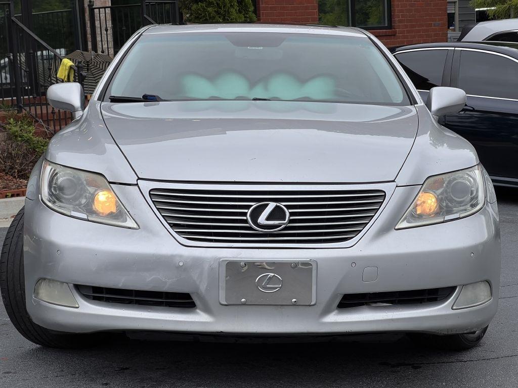 Lexus LS 460 4dr Sdn RWD 2009
