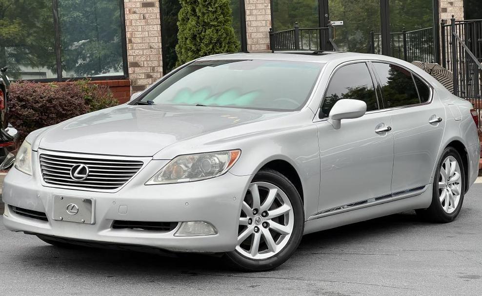Lexus LS 460 4dr Sdn RWD 2009