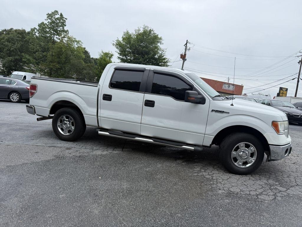 Ford F-150 2WD SuperCrew 145" Platinum 2013