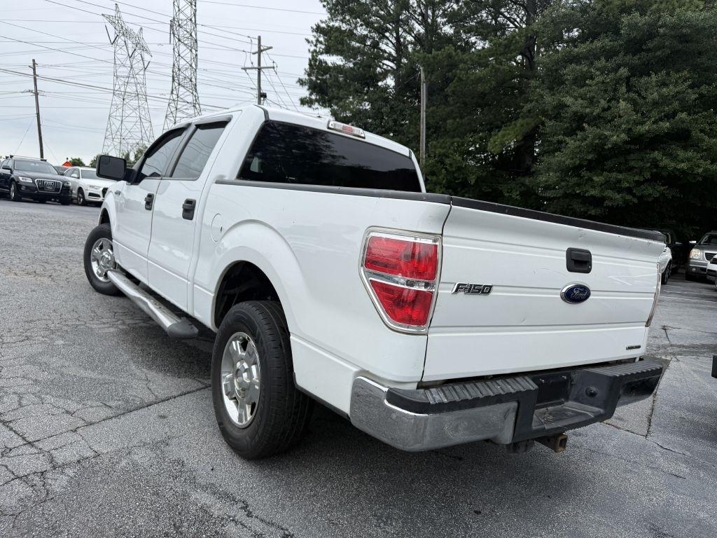Ford F-150 2WD SuperCrew 145" Platinum 2013