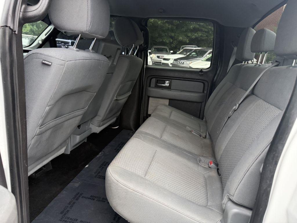 Ford F-150 2WD SuperCrew 145" Platinum 2013