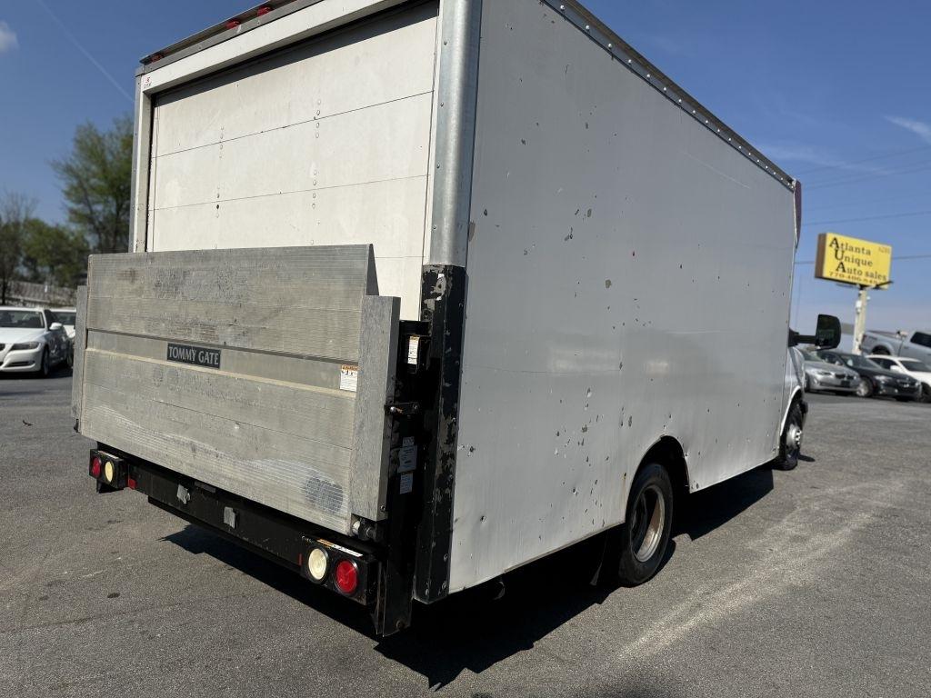 Chevrolet Express Commercial Cutaway 3500 Van 159" 2017