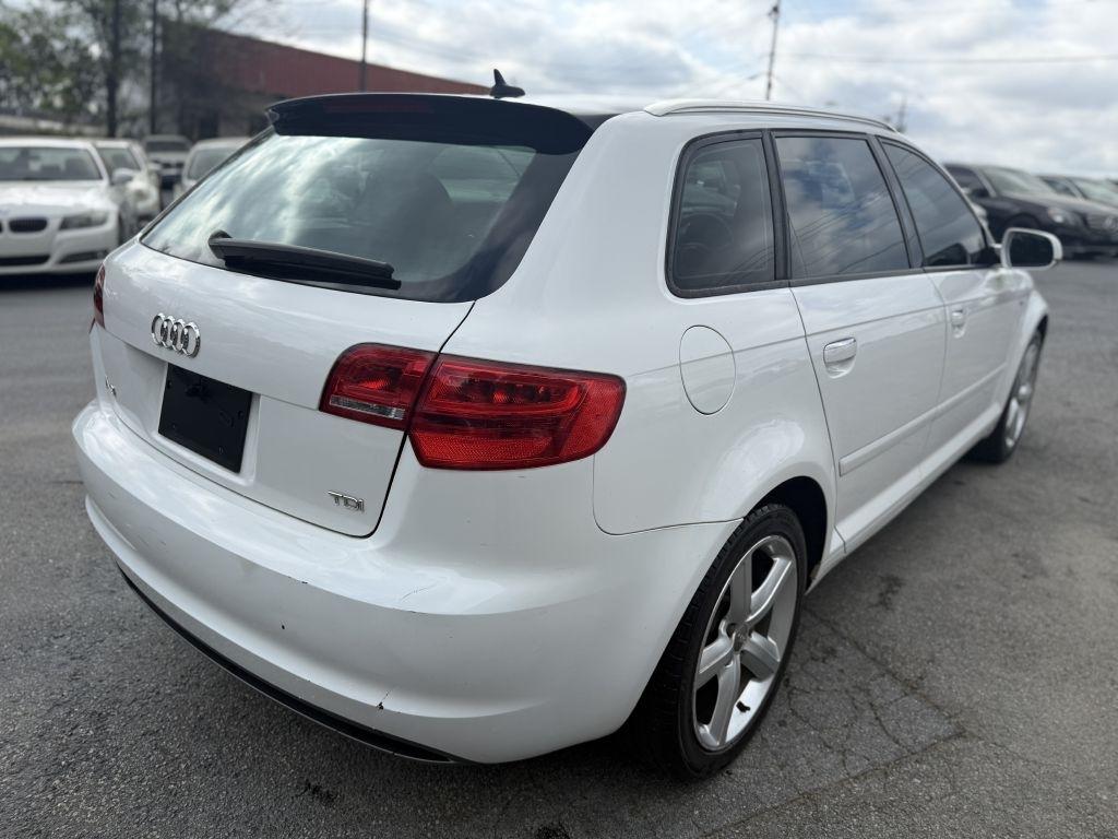 Audi A3 4dr HB S tronic FrontTrak 2.0 TDI Premium Plus 2012