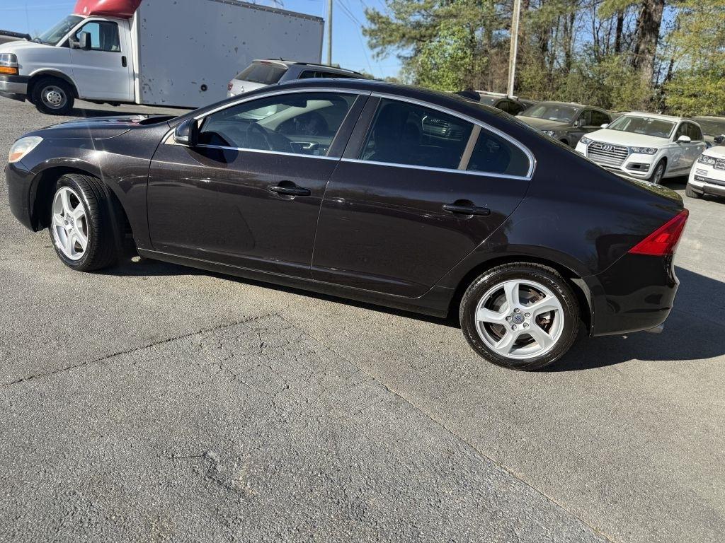 Volvo S60 4dr Sdn T5 FWD 2013