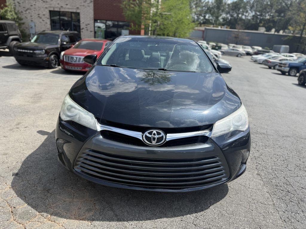 Toyota Camry 4dr Sdn I4 Auto XLE (Natl) 2015
