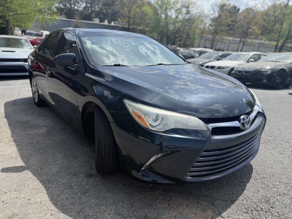 Toyota Camry 4dr Sdn I4 Auto XLE (Natl) 2015