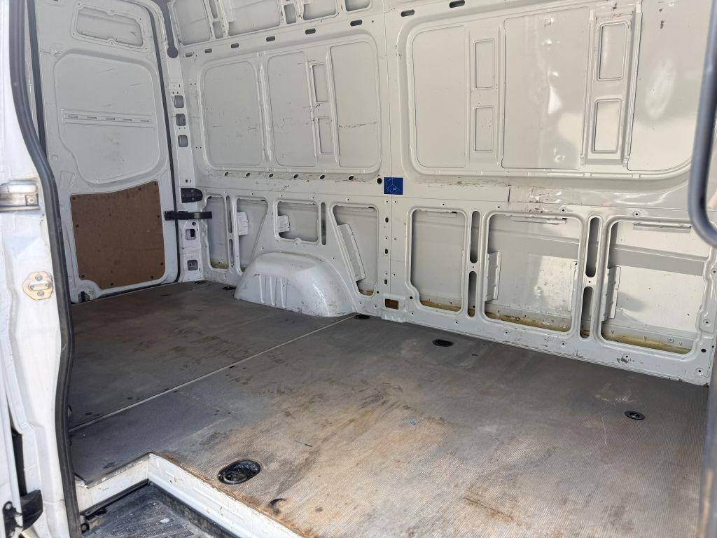 Mercedes-Benz Sprinter Cargo Vans RWD 2500 144" 2016