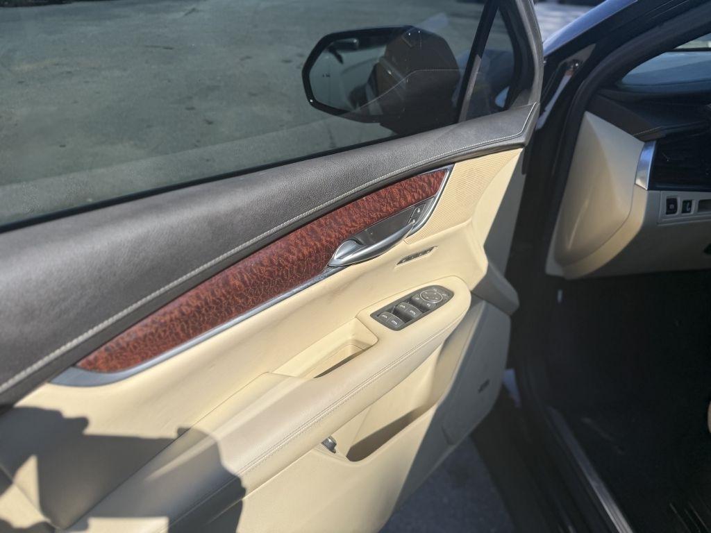 Cadillac XT5 FWD 4dr Luxury 2017