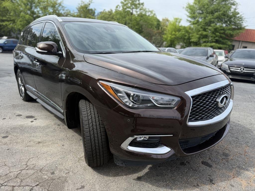 Infiniti QX60 2019.5 LUXE AWD 2019