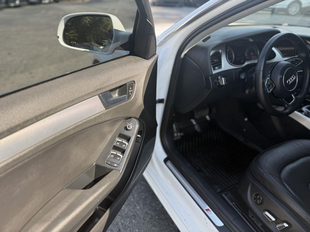 Audi A4 CVT FrontTrak 2.0T Premium 2016