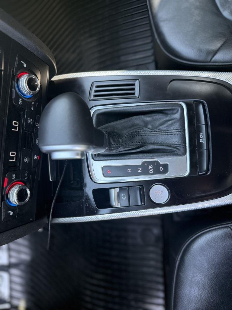 Audi A4 CVT FrontTrak 2.0T Premium 2016