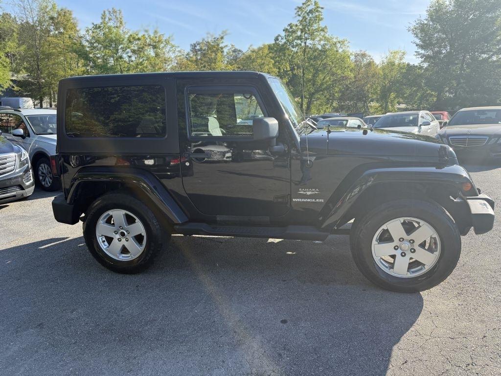 Jeep Wrangler 4WD 2dr Sahara 2012