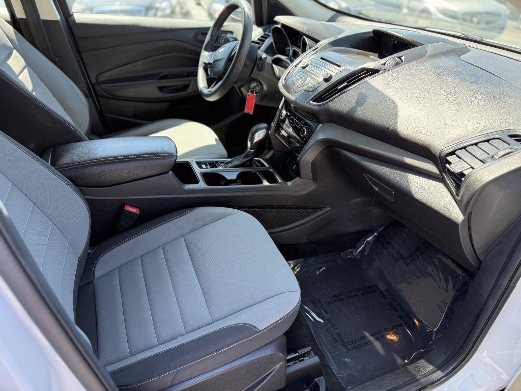 Ford Escape S FWD 2018