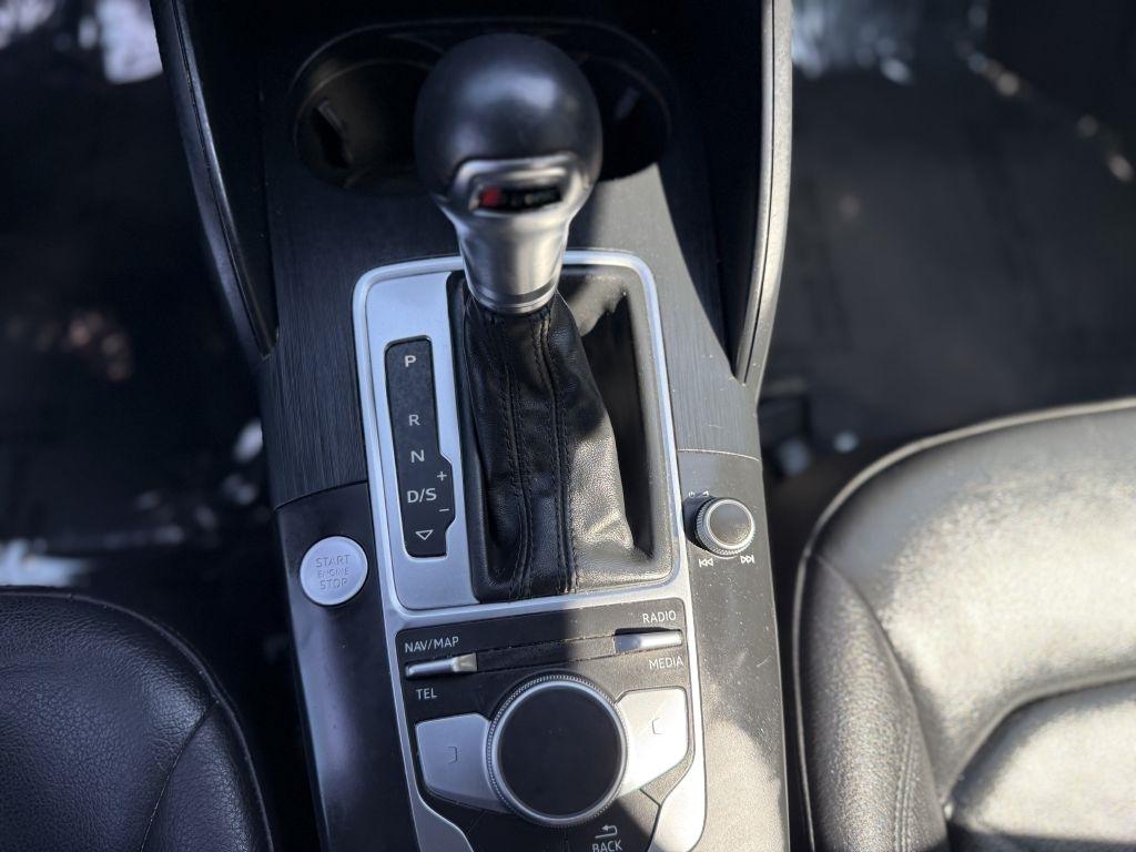 Audi A3 Sedan Titanium Premium 40 TFSI 2019