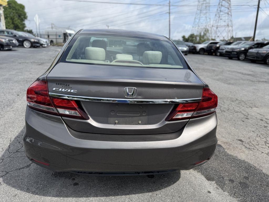 Honda Civic Sdn 4dr Auto LX 2013