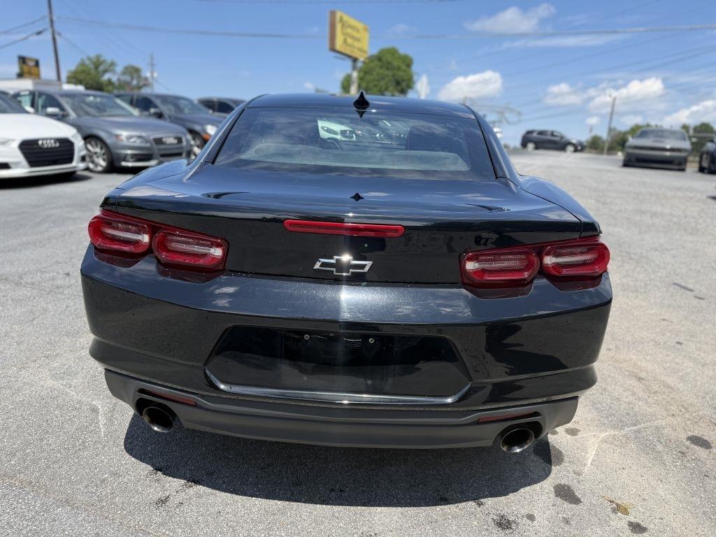 Chevrolet Camaro 2dr Cpe LT1 2021
