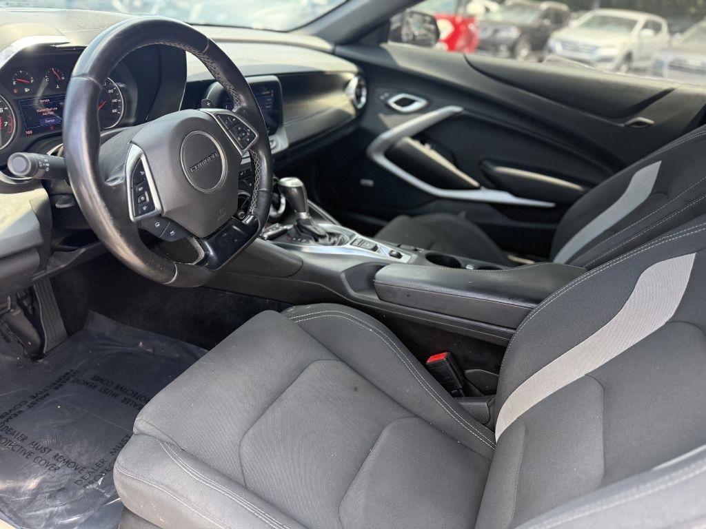 Chevrolet Camaro 2dr Cpe LT1 2021