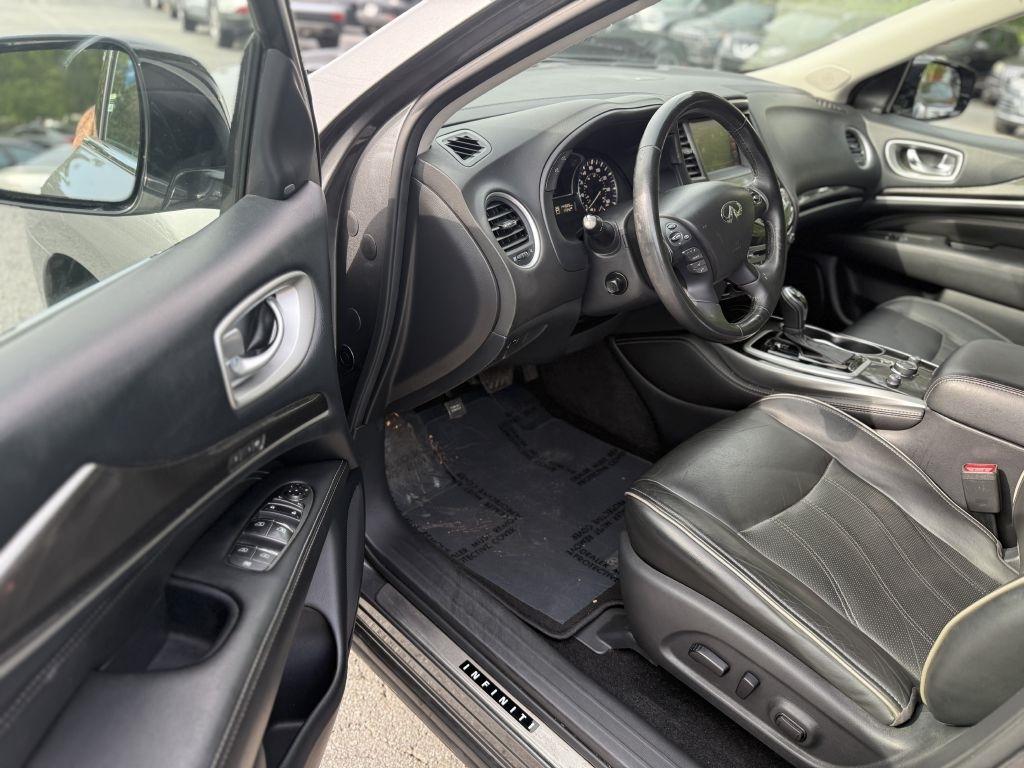 Infiniti QX60 2019.5 LUXE FWD 2019