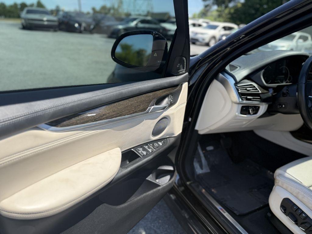 BMW X5 xDrive50i Sports Activity Vehicle 2018