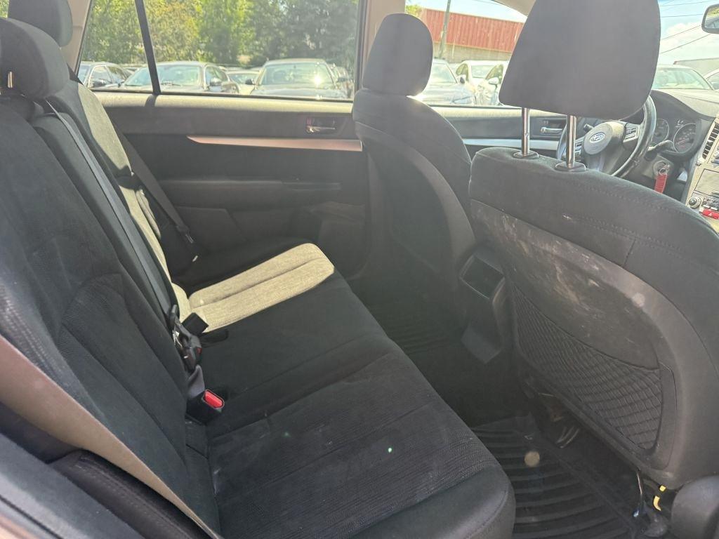 Subaru Outback 4dr Wgn H4 Auto 2.5i Premium 2014