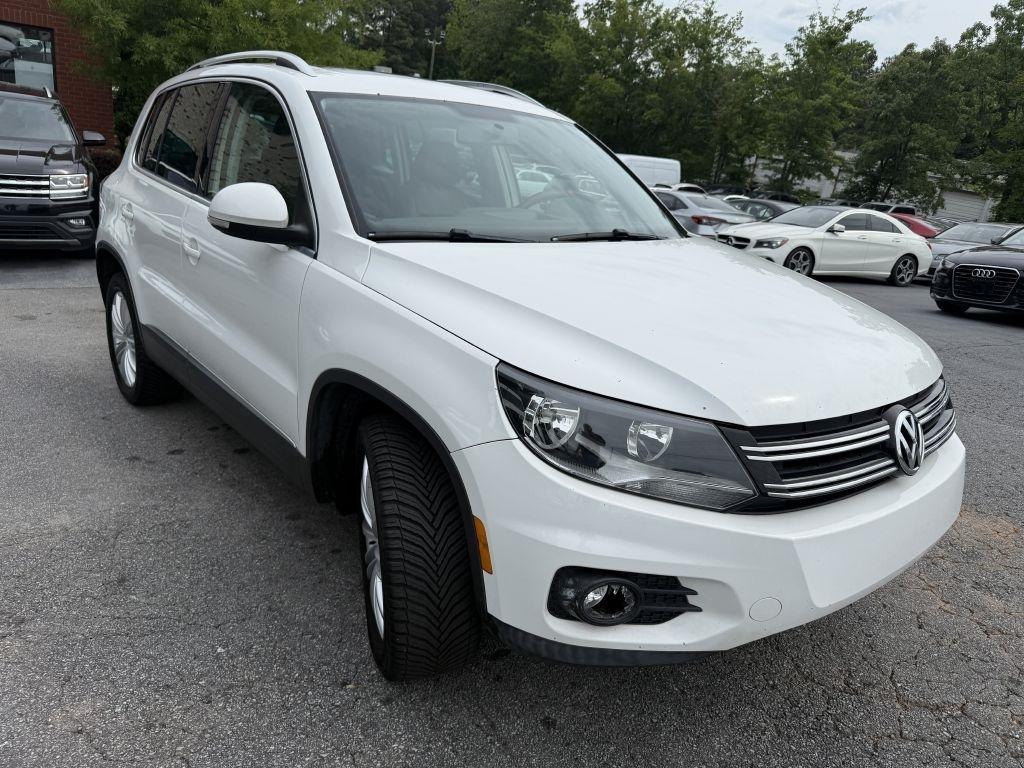 Volkswagen Tiguan 4WD 4dr Auto SEL w/Premium Nav & Dynaudio 2012